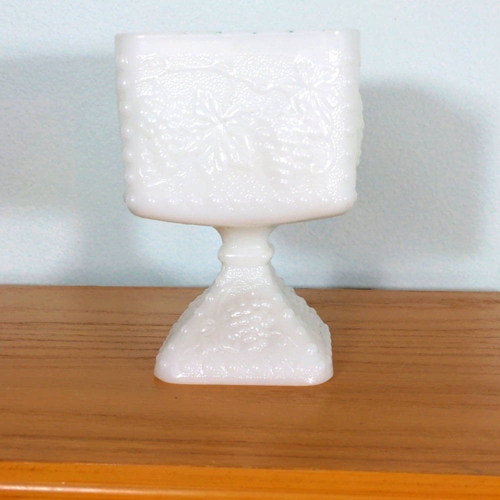 Anchor Hocking Pedestal Dish